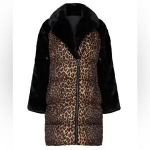 Heurueh Leopard Space Suit Puffer coat with faux fur in women’s size S/Small
